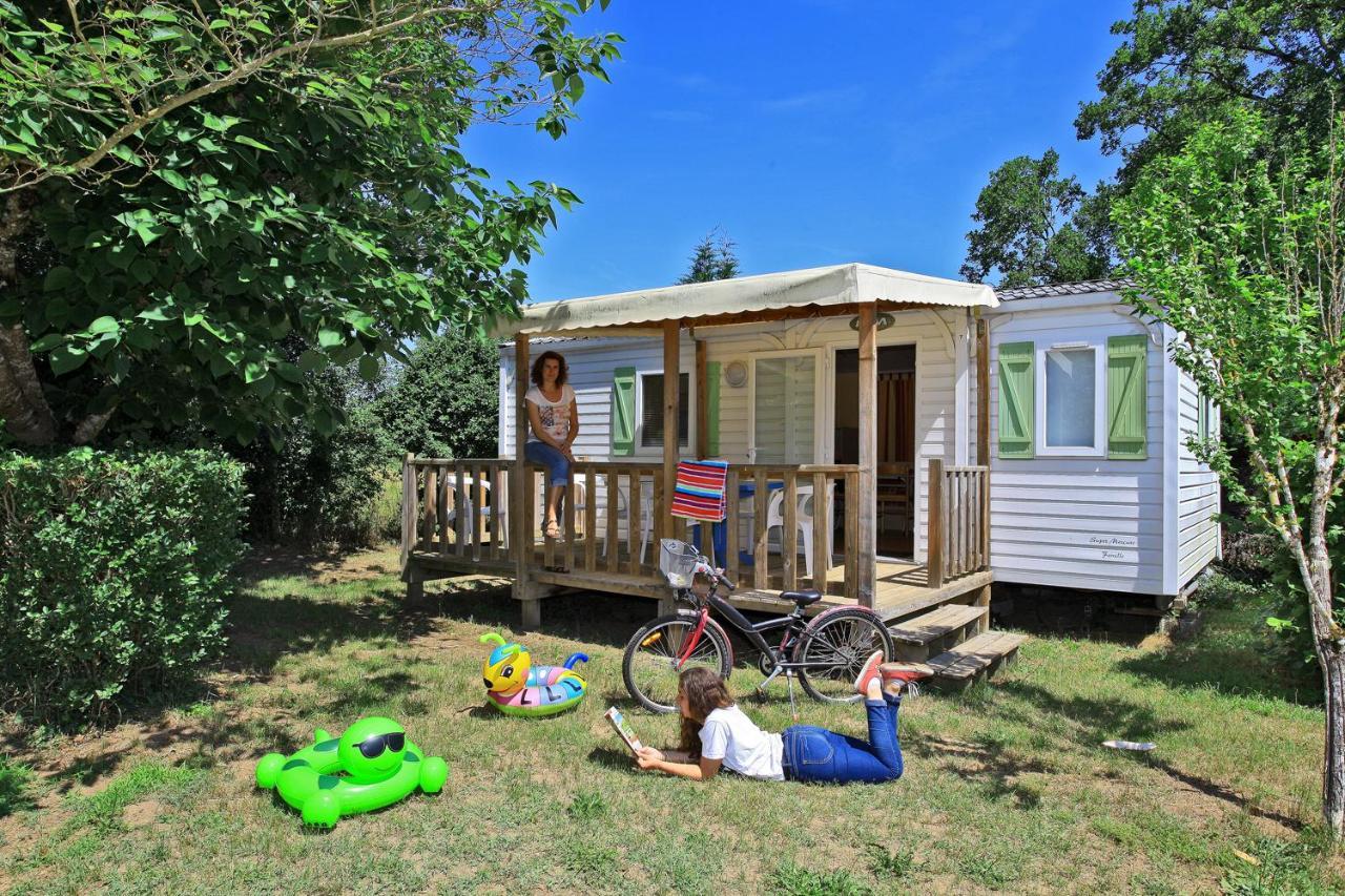Le Plein Air Des Bories Carsac-Aillac Exterior photo