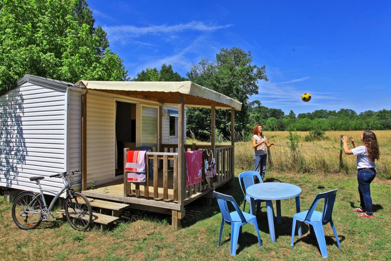Le Plein Air Des Bories Carsac-Aillac Exterior photo