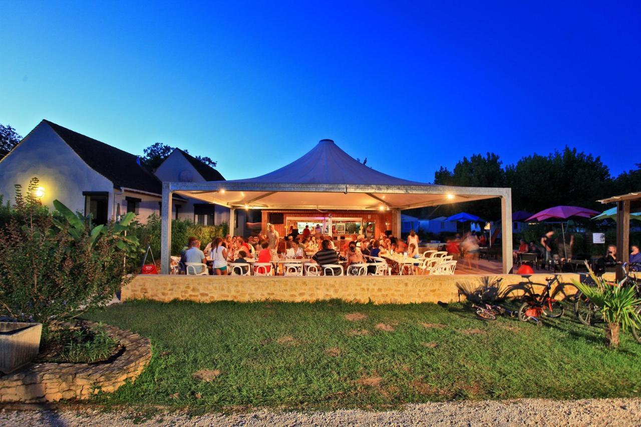 Le Plein Air Des Bories Carsac-Aillac Exterior photo